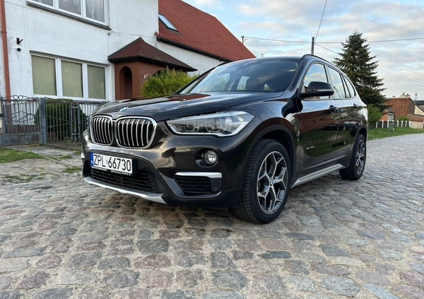 BMW X1 cena 69900 przebieg: 93000, rok produkcji 2015 z Wyszogród małe 191